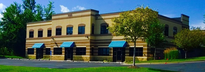 Chiropractic Oakdale MN Front Of Building